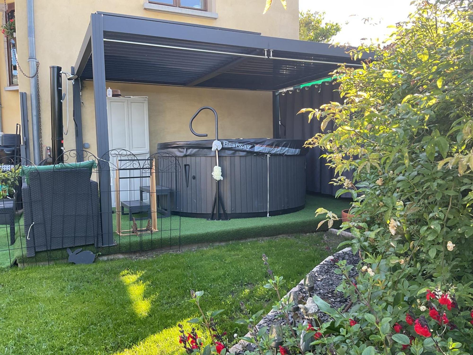 La Maison D'Ivona La Tour de Salvagny Bagian luar foto
